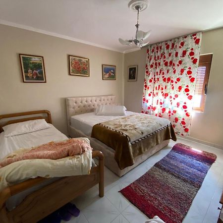 Kruja Shared Apartment Екстериор снимка