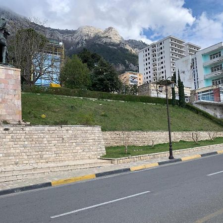 Kruja Shared Apartment Екстериор снимка