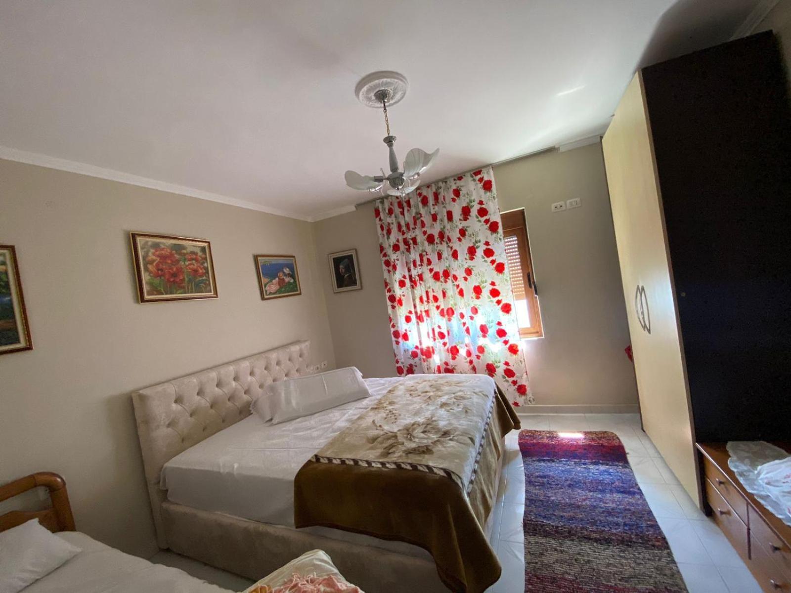 Kruja Shared Apartment Екстериор снимка