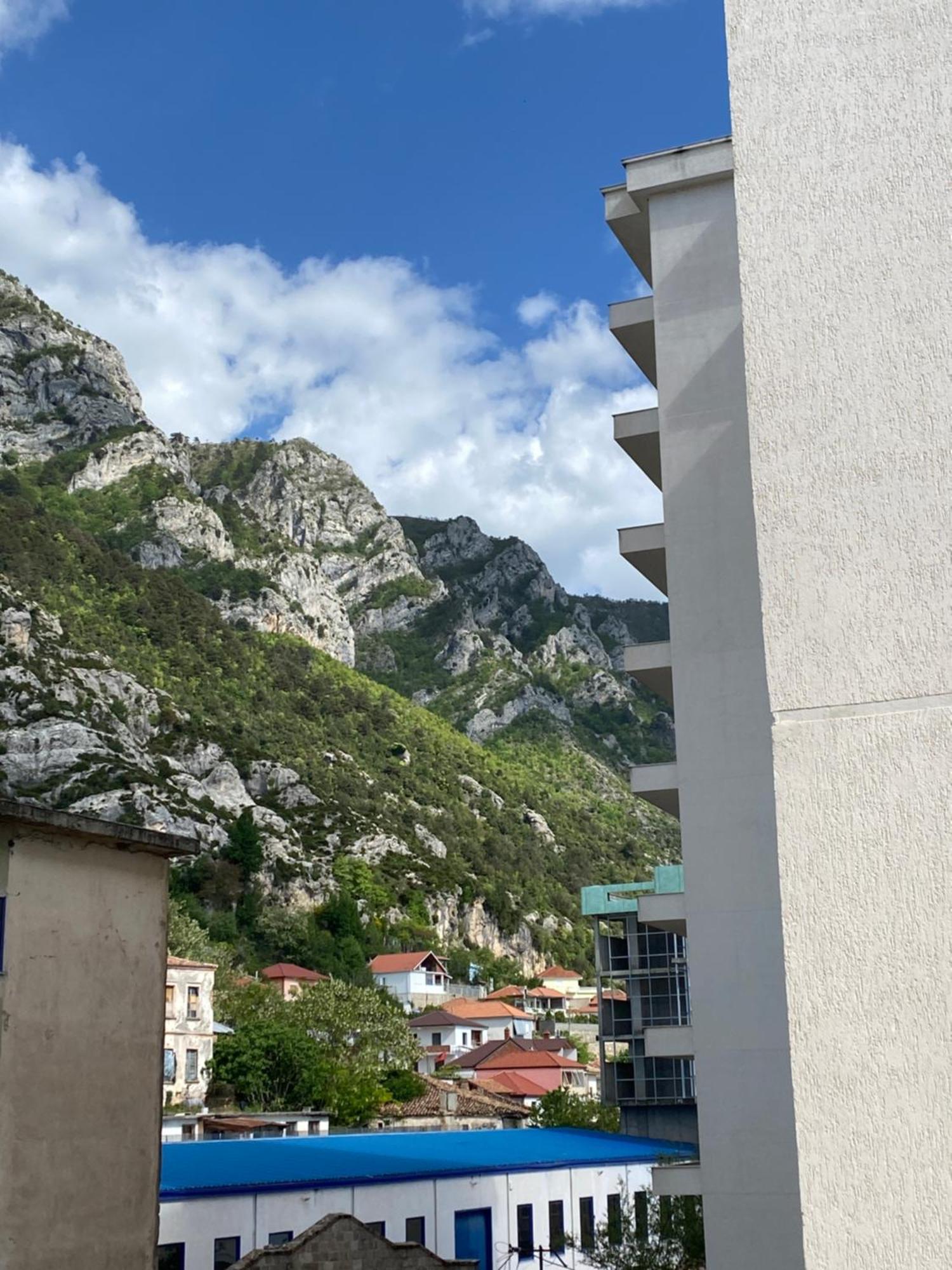 Kruja Shared Apartment Екстериор снимка